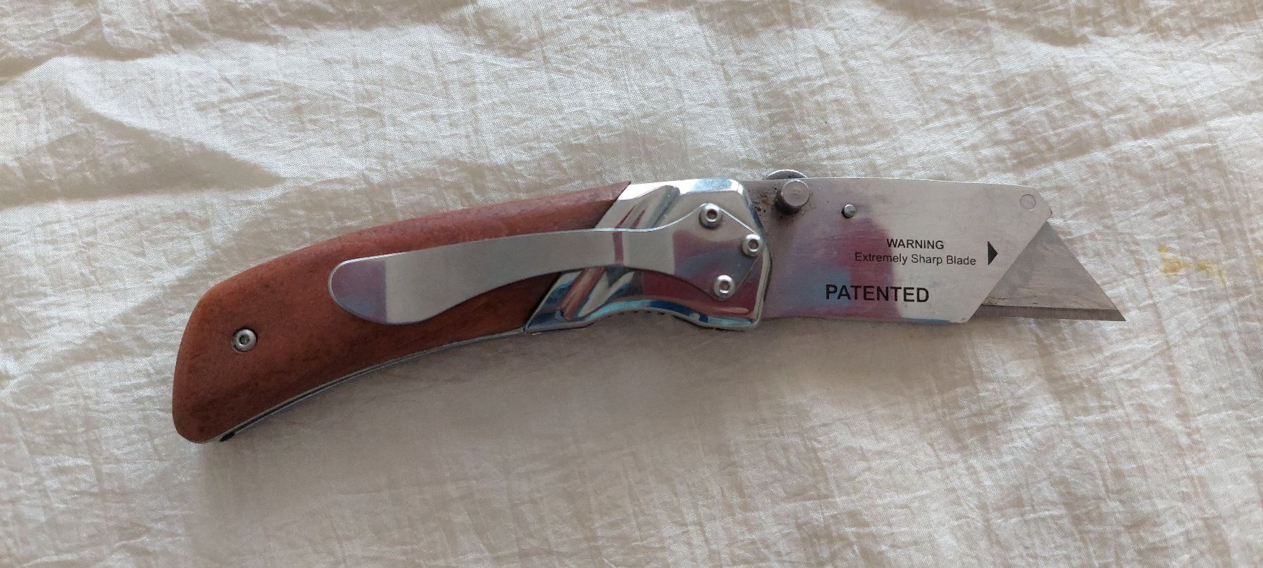 Coltelli tascabile: Taschenmesser – Usato da Winterthur venduto da Seelenmusik