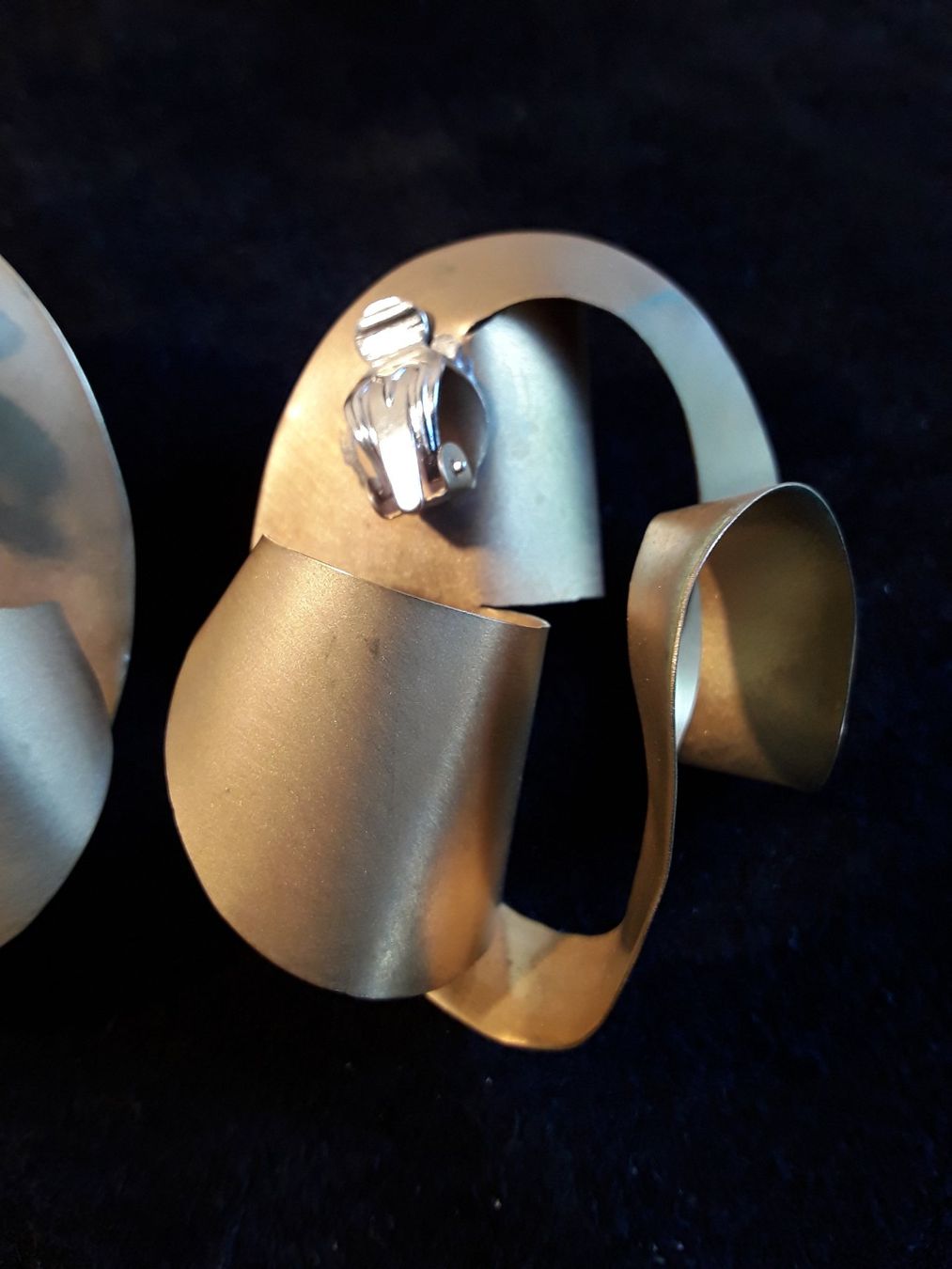 Orecchini pendenti & Orecchini a lobo: Vintage Goldblech Ohrclips – Usato da Zürich venduto da helsan 5