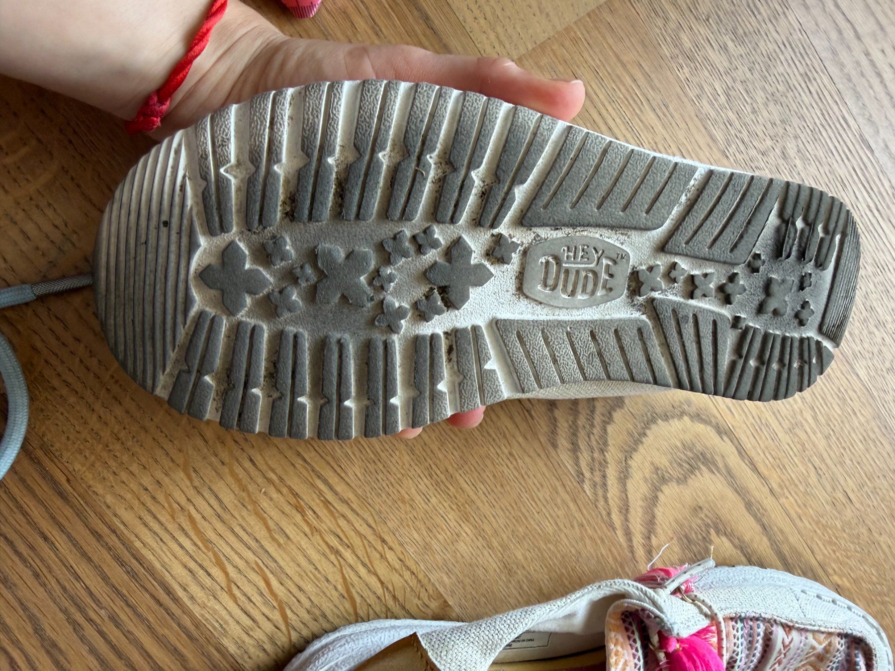 Damenschuhe: Hey Dude Schuhe Grösse 35 – Gebraucht aus Riehen von edu_92w7 4