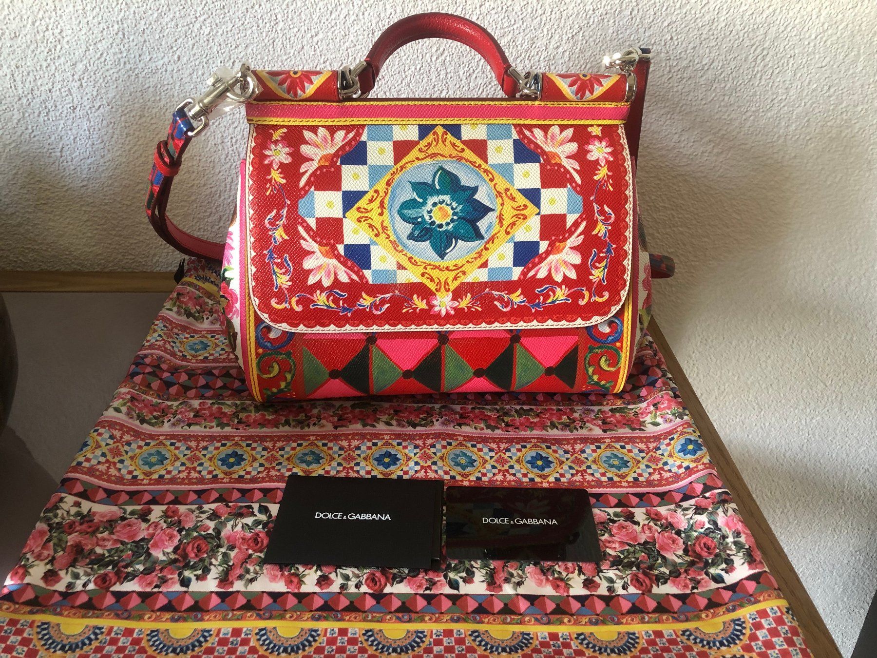 Dolce & Gabbana Taschen für Damen: Dolce Gabbana Sicily handtasche – Neu (gemäss Beschreibung) aus Bremgarten b. Bern von elibalm 6