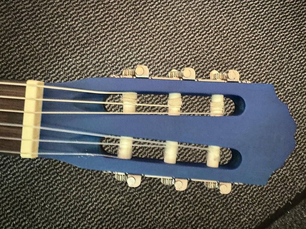 Instruments de musique: Classical Guitar Gewa 3 sizes and 4 colors – D'occasion à Morges par GvnMusic 3
