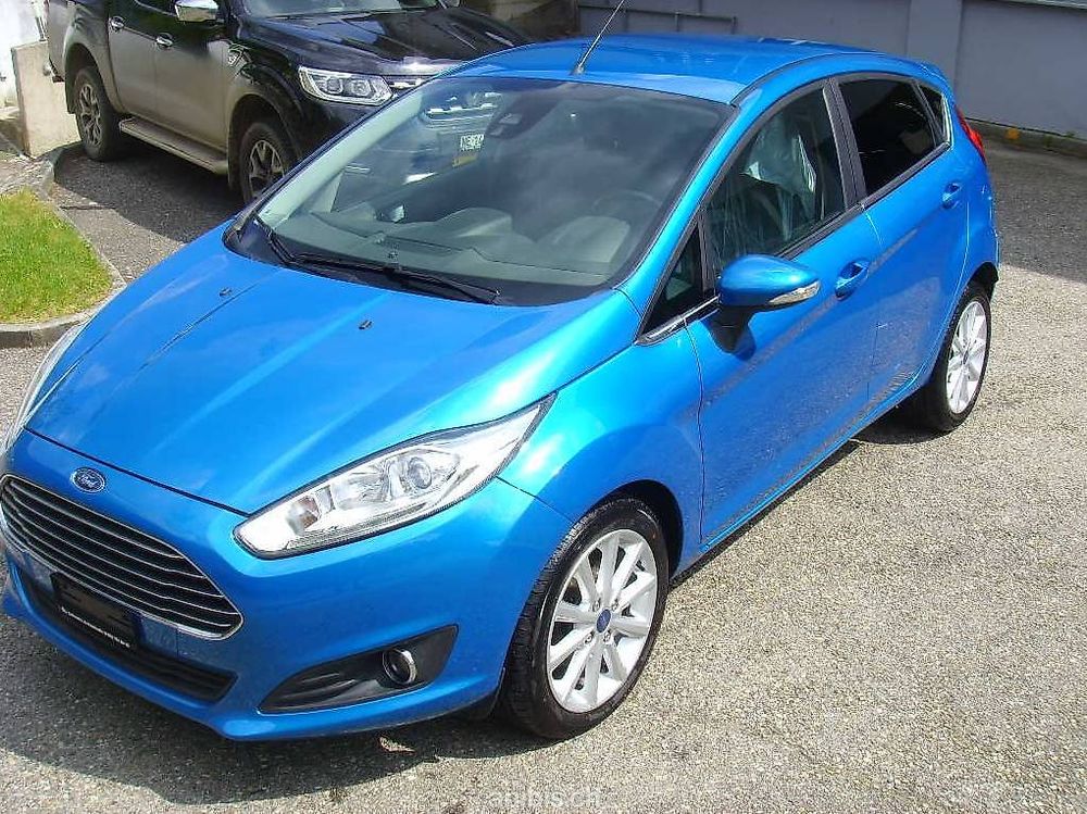 ford fiesta magnifique voiture economic en super etat