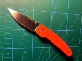 Brian Fellhoelter - Rescue Orange Kink Messer