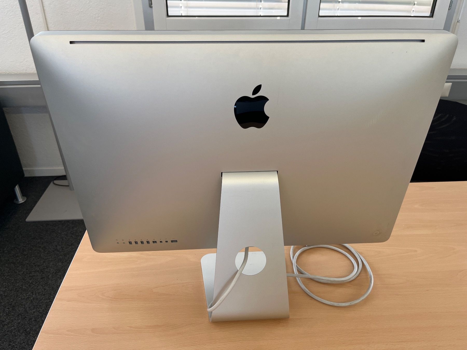 Apple PC: Apple iMac 27" | Intel Quad-Core | Für Bastler – Difettoso da Zürich venduto da inf_l8dx 1