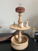 Antikes Nähzubehör/Garnständer aus Holz, Vintage