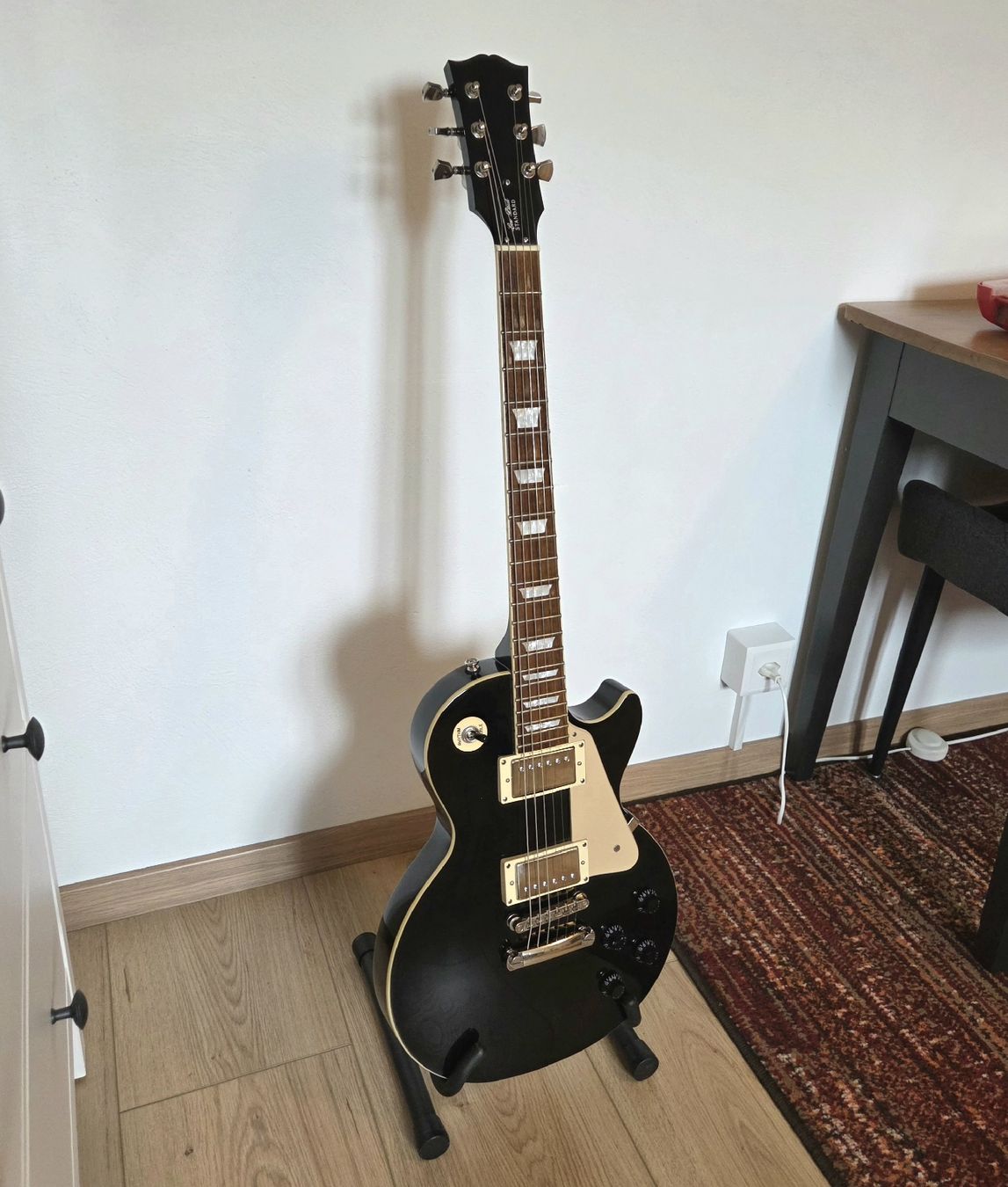 Strumenti musicali: Epiphone Les Paul Standard mod – Usato da Gorgier venduto da rustic2 1