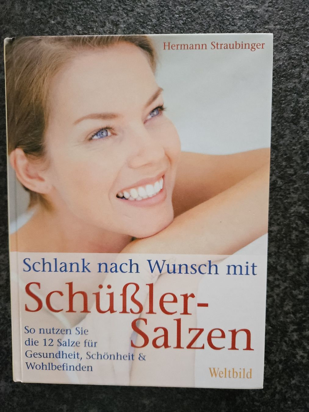 Libri: Schlank mit Schüssler Salzen - Das Original Buch – Usato da Urdorf venduto da Colina