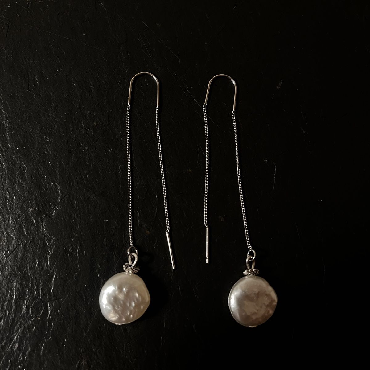 Orecchini pendenti & Orecchini a lobo: Boucles argent et perles d’eau. – Nuovo (secondo la descrizione) da Genève venduto da ct_fqr8