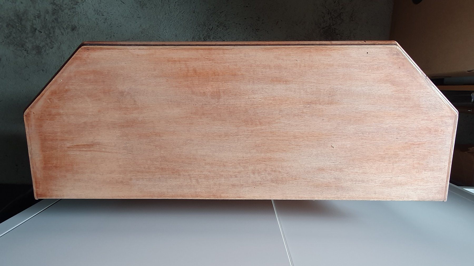 Commodes: kleine Kommode mit Schublade (restauriert) – D'occasion à Stilli par Mos1 2