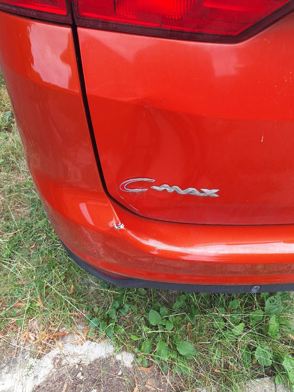 Ford Autos: Ford Grand C-Max 2.0 TDCi – D'occasion à Faoug par Cedurofu 6
