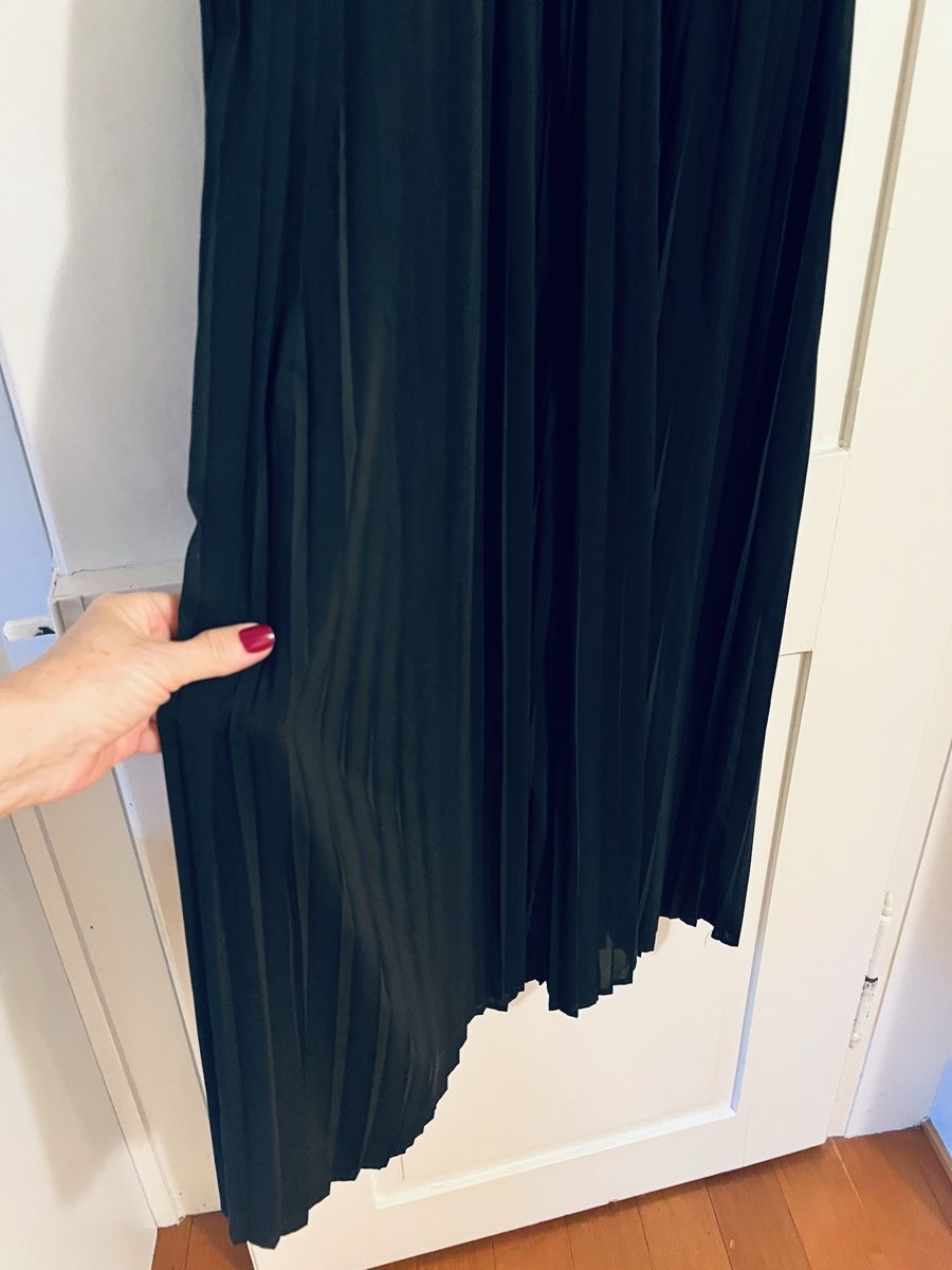 Zara Tute: Zara Black Lace Pleated Jumpsuit - 36 – Usato da Rüschlikon venduto da topswissvintage 2