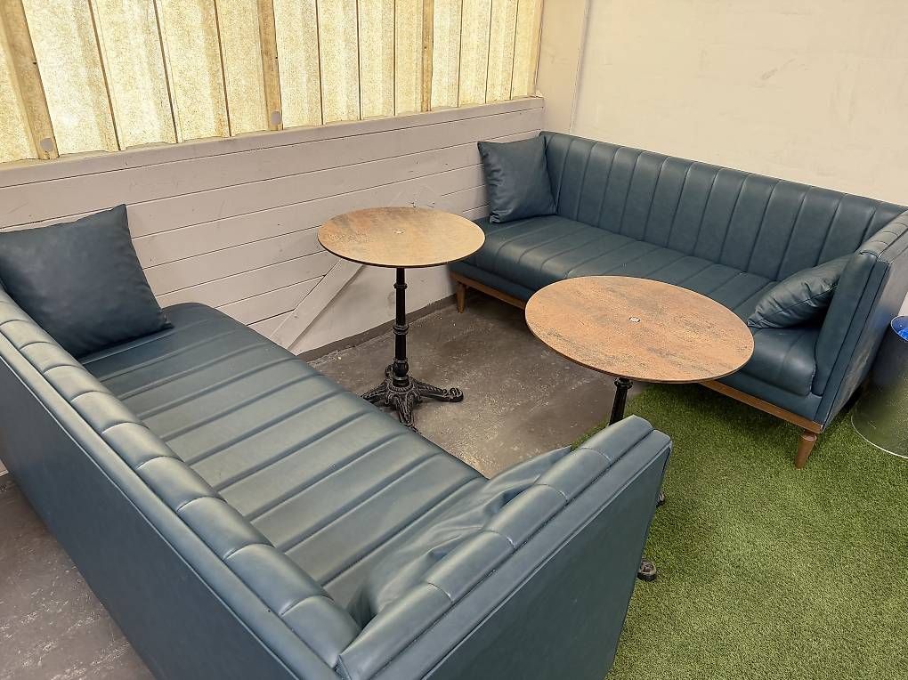 Divani: Lounge zu verkaufen Blau – Usato da Muttenz venduto da Serkan013 1