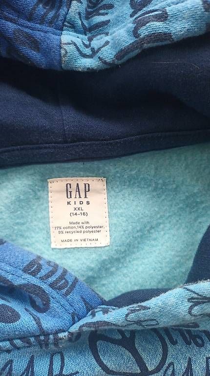 Maglioni & Felpe: Hoodie GAP unisex – Usato da Zollikofen venduto da Diananna 1