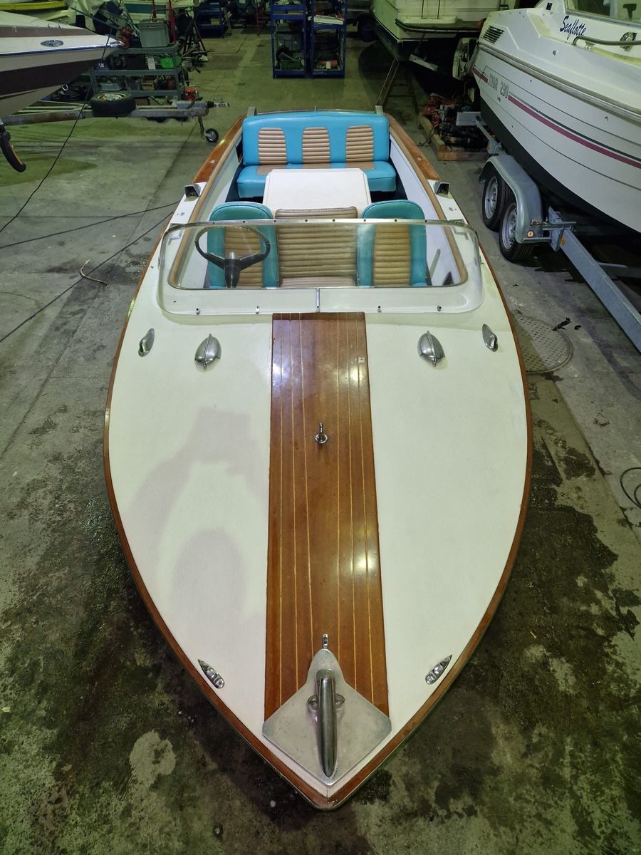 Chris Craft Barche: Motorboot Chris craft – Usato da Rümlang venduto da Kumi52