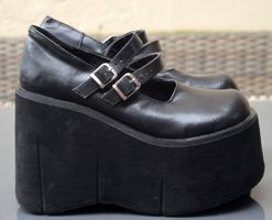 Demonia Kera Boots /  bottes .36