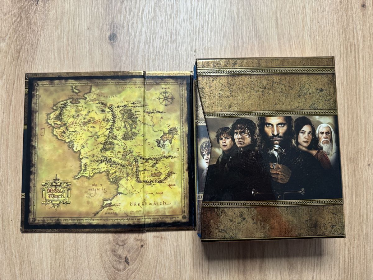 Tutti i DVDs: Der Herr der Ringe Trilogie Extended Edition Blu-ray Box – Usato da Biberist venduto da etesummer 3
