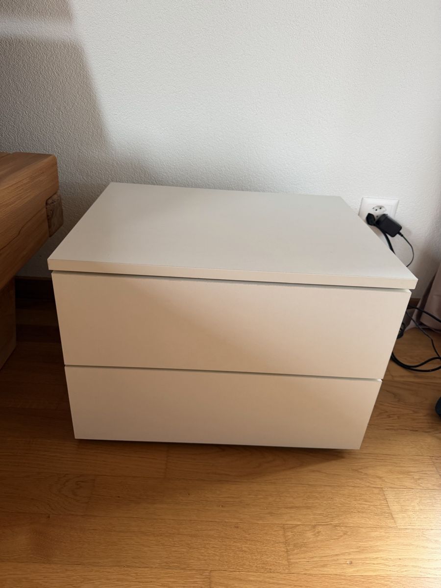 Micasa Nachttische: Nachttisch 2x – Gebraucht aus Rothenfluh von sunneschyn88