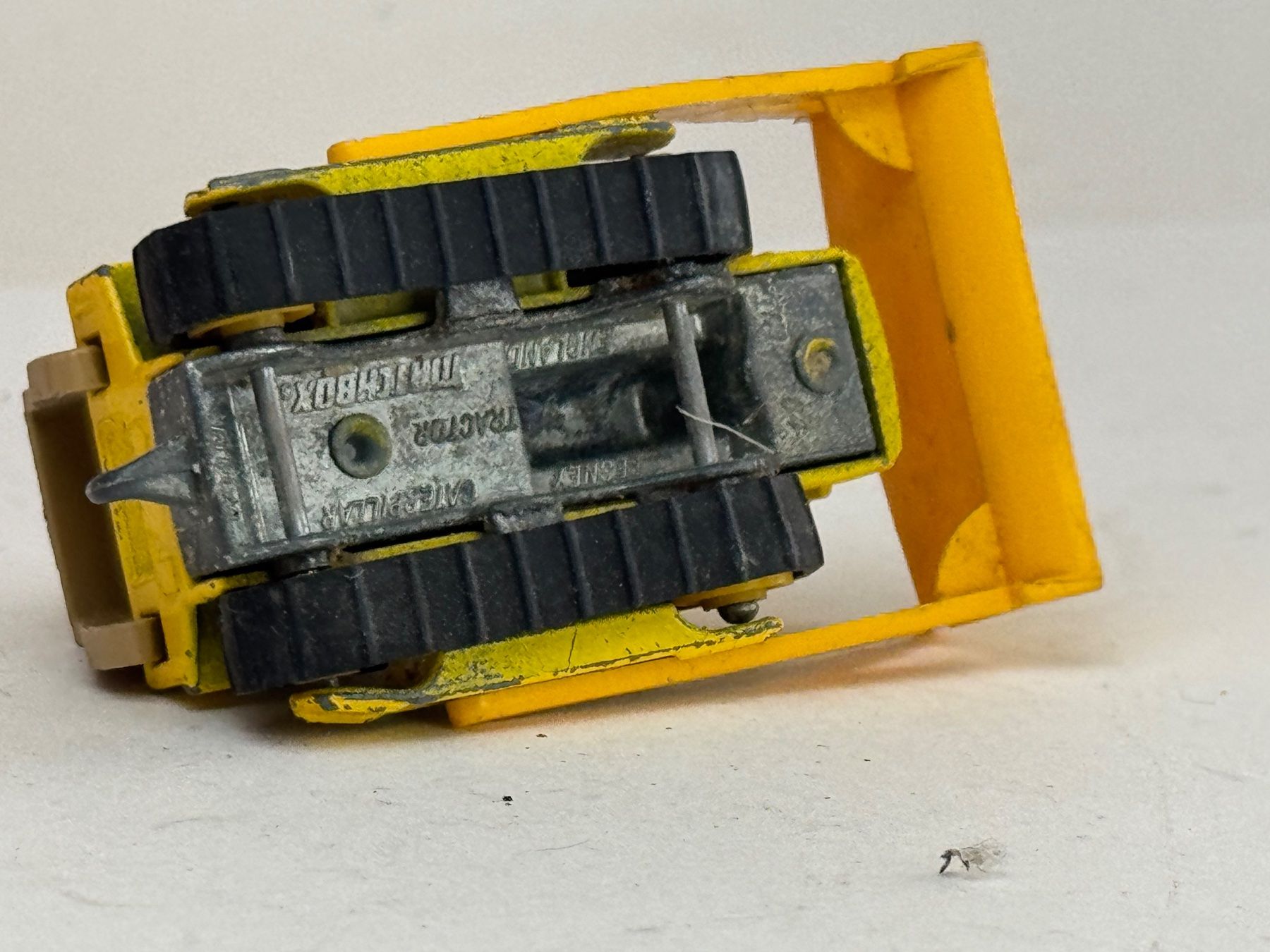 Matchbox Voitures modèles: GB5-Matchbox Caterpillar gelb mit Dach – D'occasion à Elm par Wikmtz 2