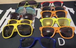 Sonnenbrillen Set 10Stk. bunt Mix neu