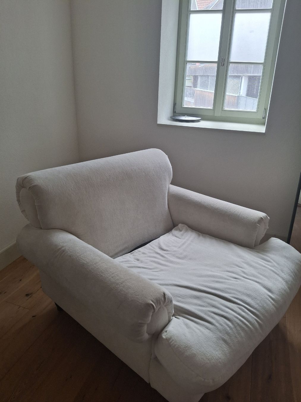 Poltrone: Grosser weisser Sessel – Usato da Oberdiessbach venduto da guy_7blb 2