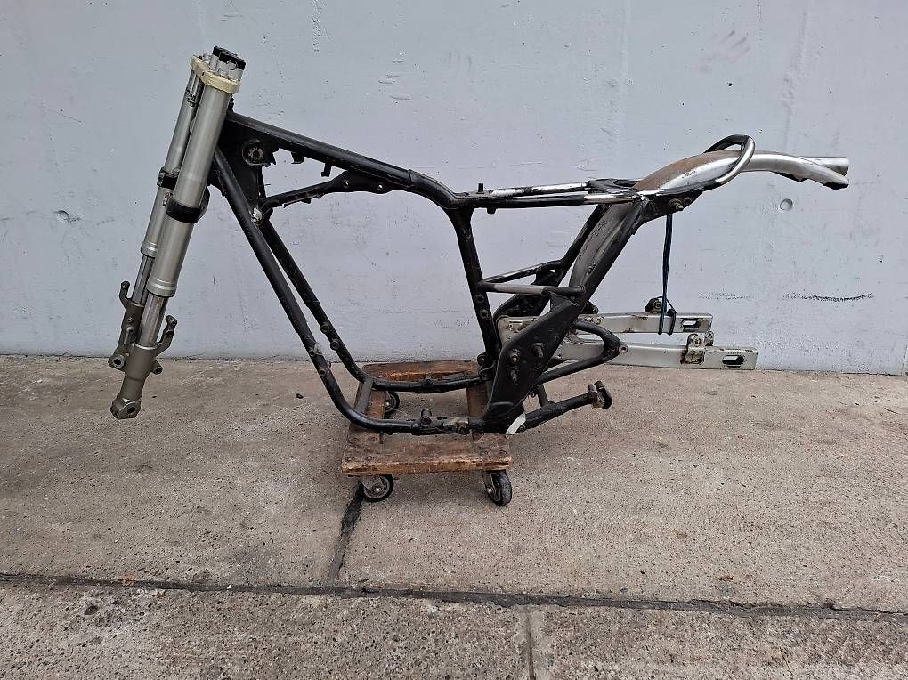 Yamaha Motori: Yamaha XS 650 - Projekt – Difettoso da Ebmatingen venduto da Moto42 3