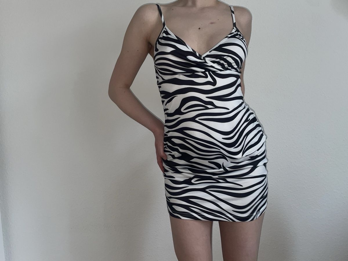 Vestiti: cute zebra print dress – Usato da Ilanz venduto da mashascloset