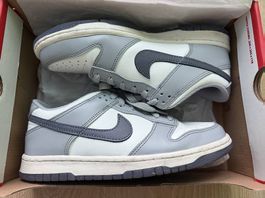 Nike Dunk Low summit white/light carbon Grösse 39