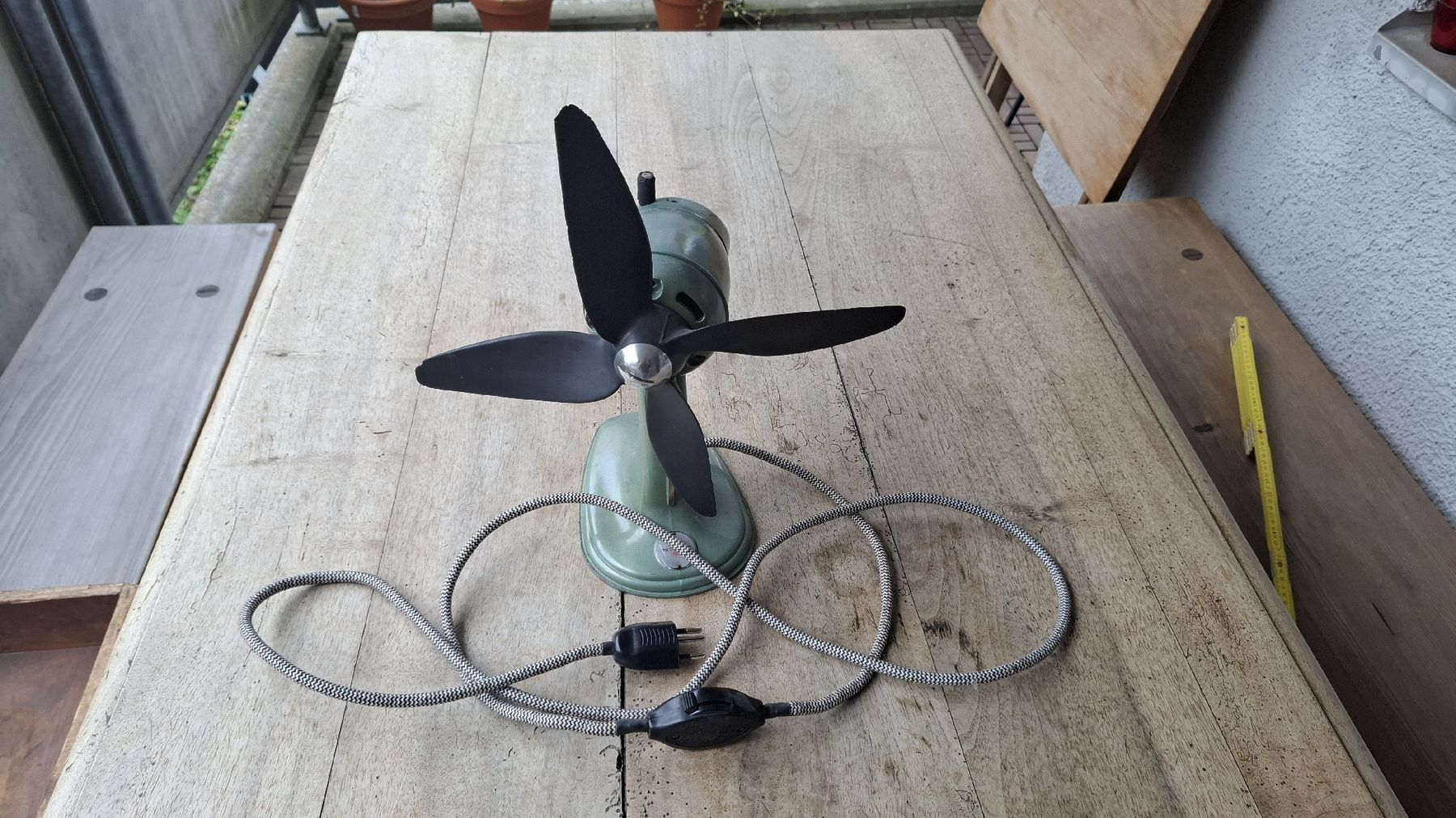 Ventilatori: Antiker Ventillator 1 – Usato da Zürich venduto da witike
