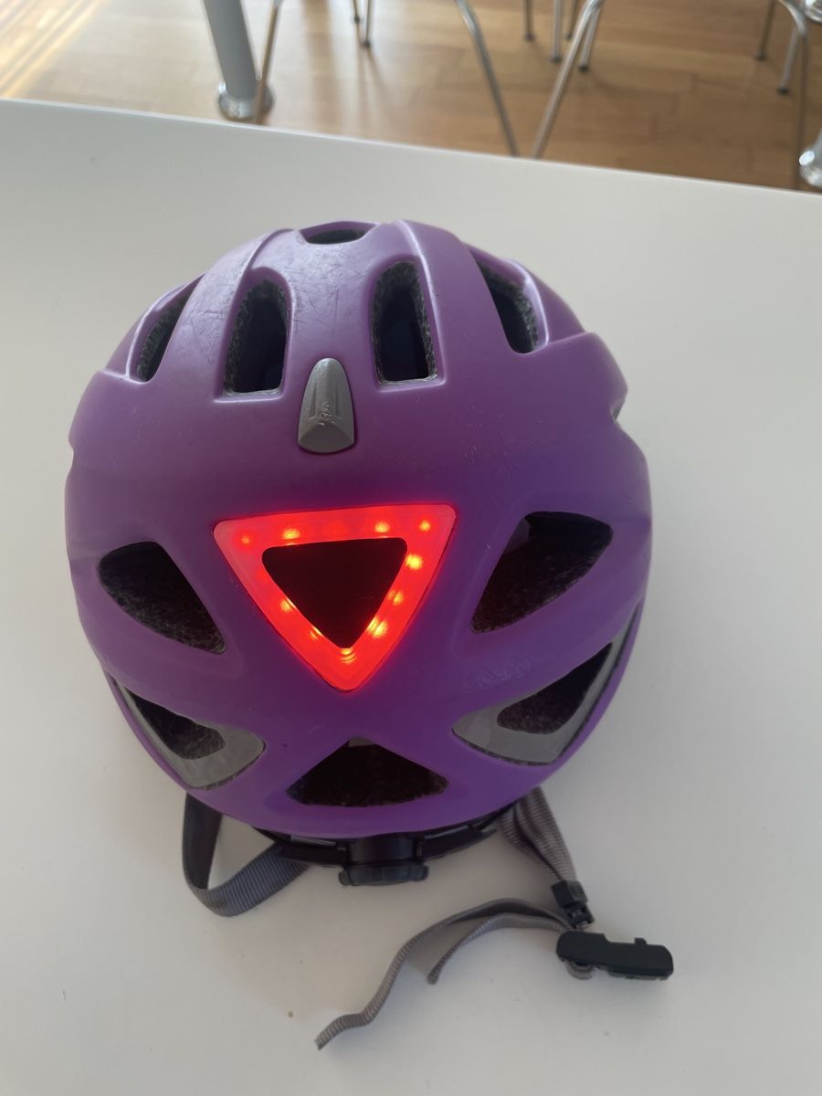 Abus Caschi: Velohelm von Abus, lila – Usato da Uttigen venduto da Saurer33 2