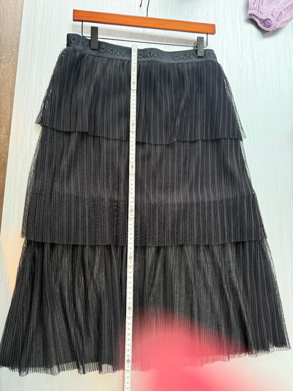 Gonne: DKNY Schwarzer Rock – Usato da Spreitenbach venduto da BritToSwiss 2