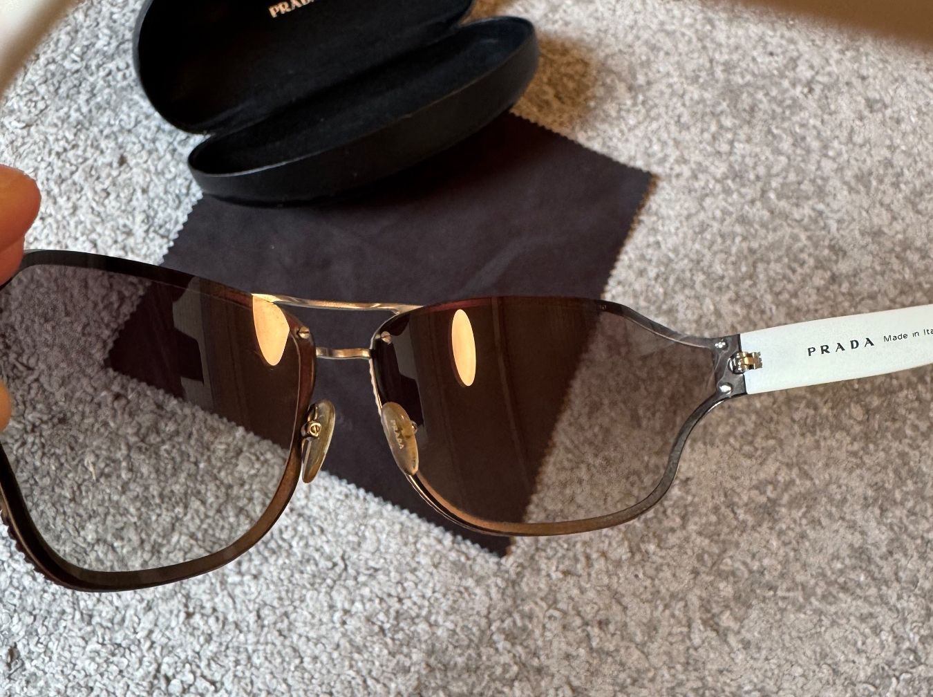 Prada Occhiali & Lenti: Vintage Prada Aviator Sonnenbrille – Usato da Pfaffhausen venduto da Voe 3