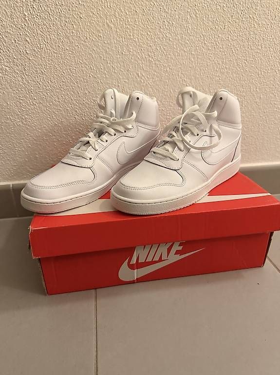 Herrenschuhe: Nuove sneaker: Nike Ebernon Mid n.42,5 – Gebraucht aus manno von Mar_Vic 1