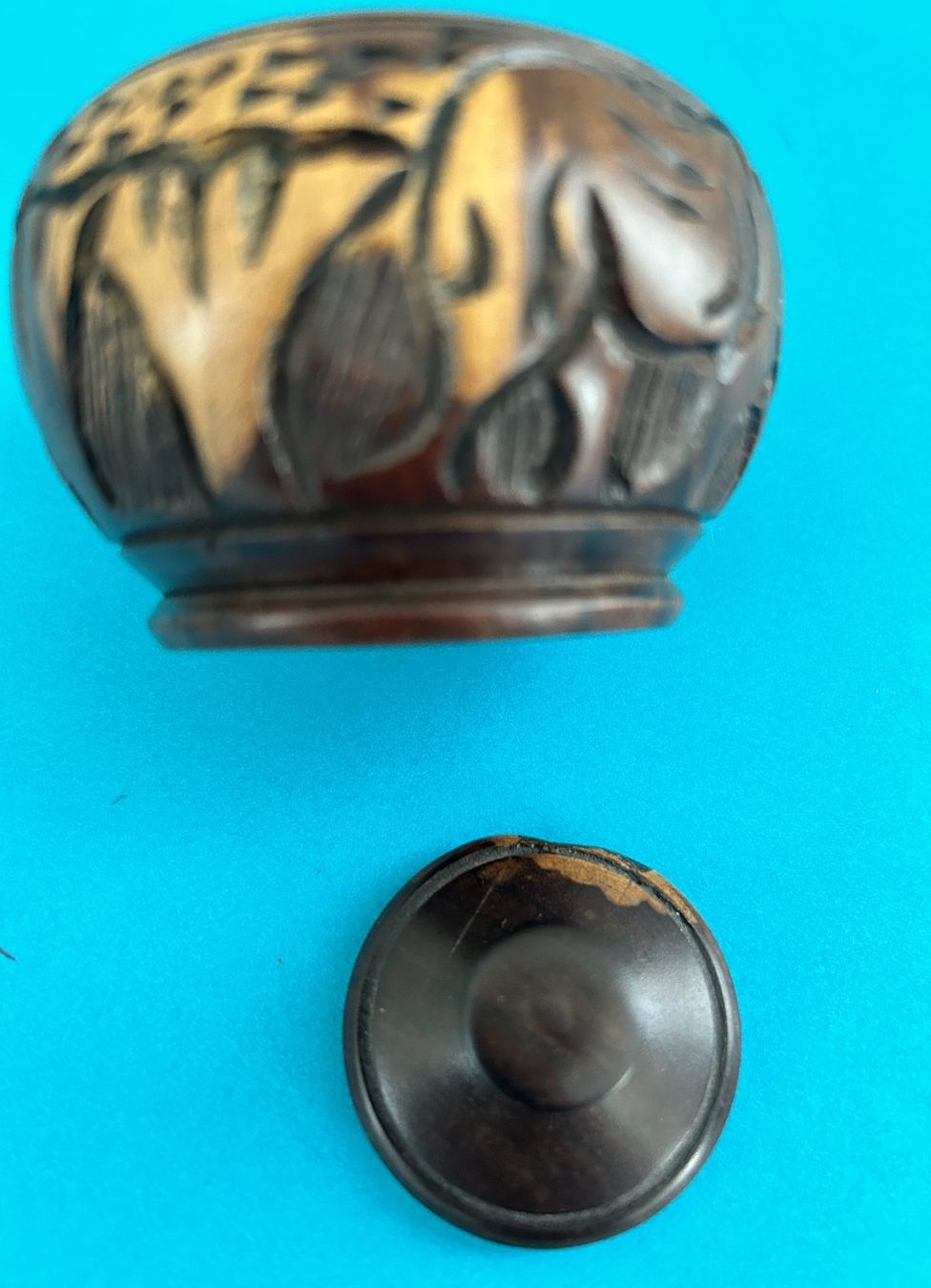 Articoli in legno: EBENHOLZDOSE MIT DECKEL – Usato da Zürich venduto da Domus09 5
