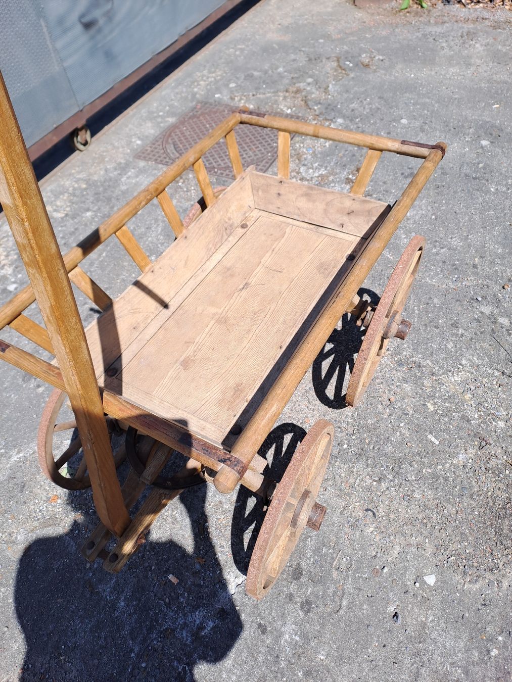 Brouettes: Leiterwagen Holz  – D'occasion à Gebenstorf par suroh 1