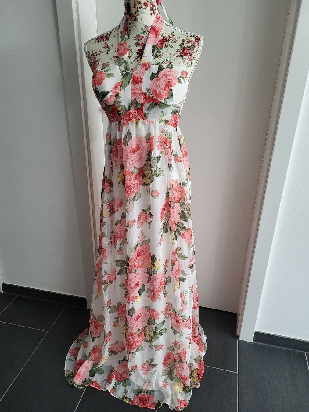 Kleider: wunderschönes neues Kleid – Neu und originalverpackt aus Matzendorf von hauli2