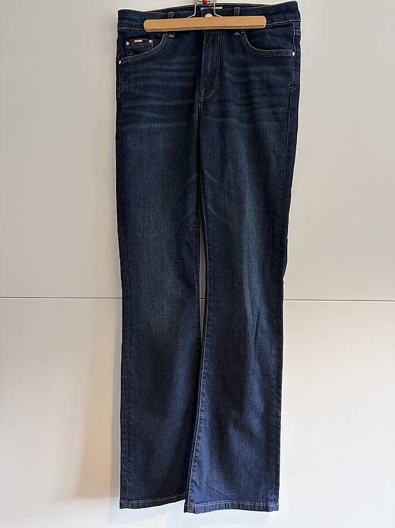 C&A Jeans: Bootcut Jeans von C&A Grösse 40 – Nuovo (secondo la descrizione) da Basel venduto da Annikalypse 3