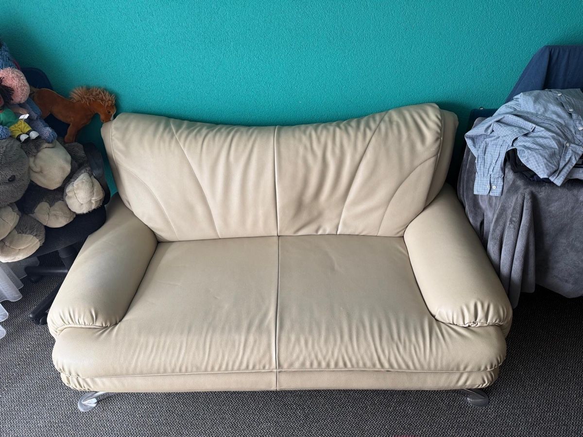 Sofas: Sofa / Couch / Lounge in Beige – D'occasion à Zürich par alivasalli 2