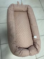 Neues, gestepptes «Roba rosa»-Babybettchen