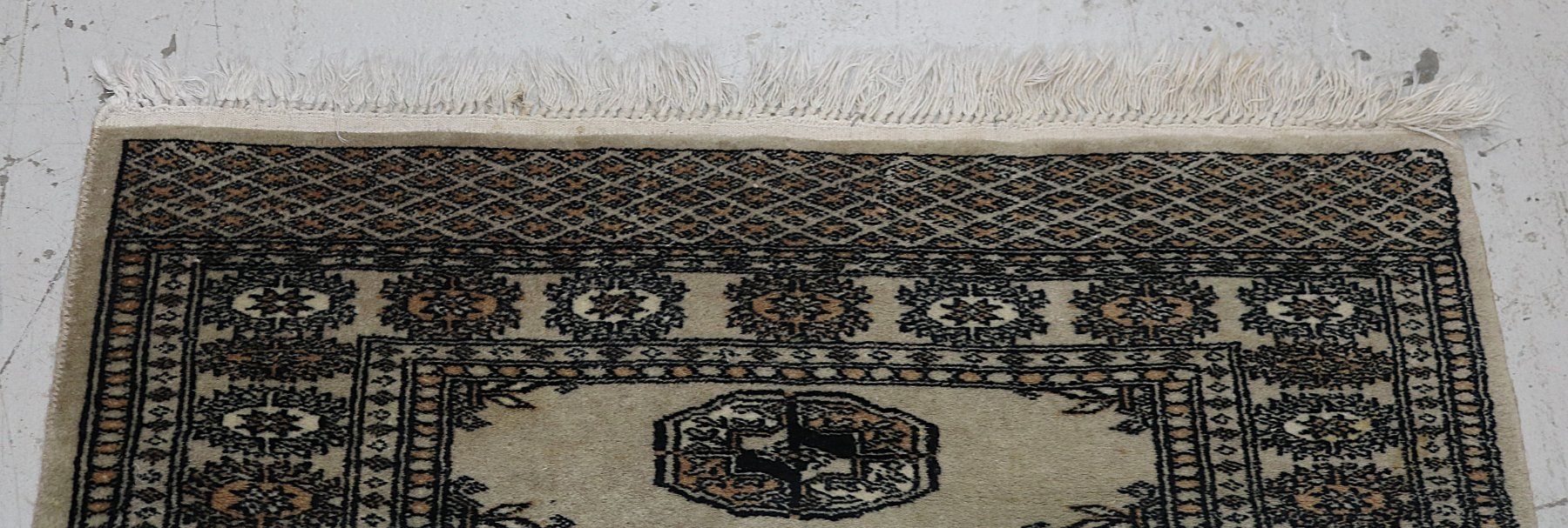 Tapis: Kleiner Läufer in Grün-/Grautöne – D'occasion à Volketswil par brockipfannenstil 3