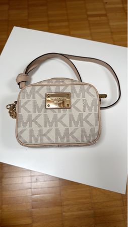 Elegante Michael Kors Tasche – Perfekt für den Sommer!