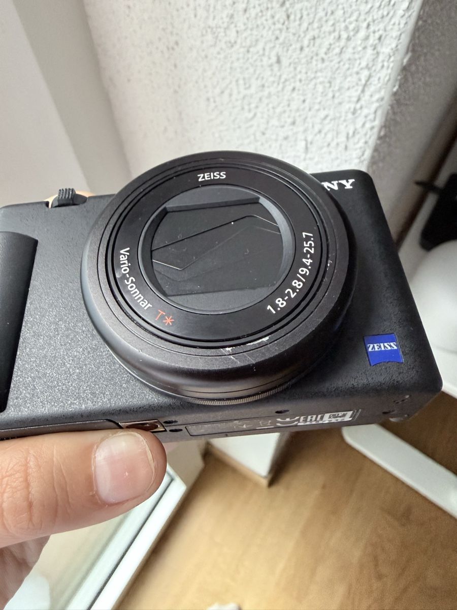 Sony Fotocamera: Sony ZV-1 Digital Camera  – Usato da Wetzikon ZH venduto da eli_7hcz 2