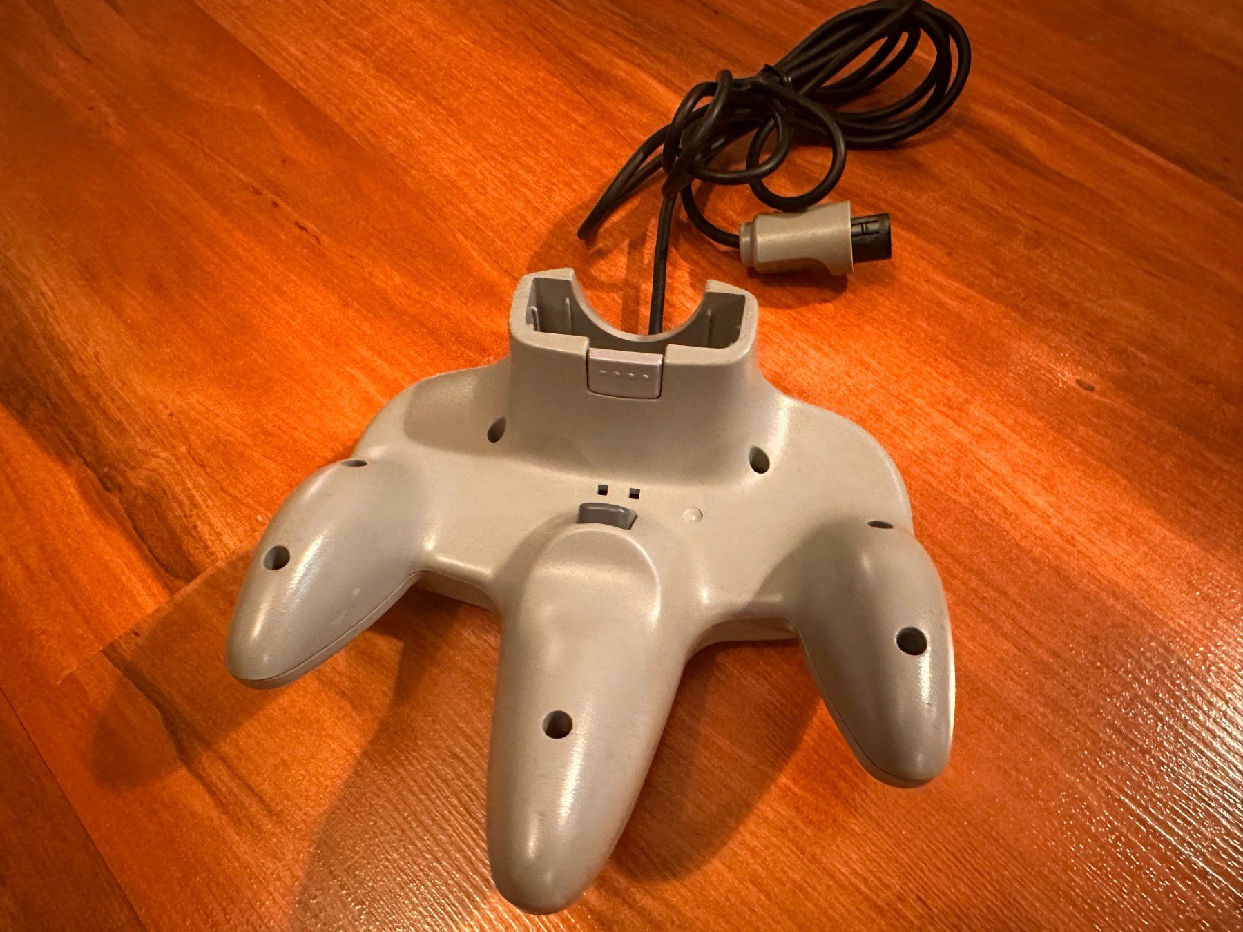 Nintendo Controller: Manette Nintendo N64 originale, état Neuf. – Gebraucht aus Bellevue von LarsUlrich01 1