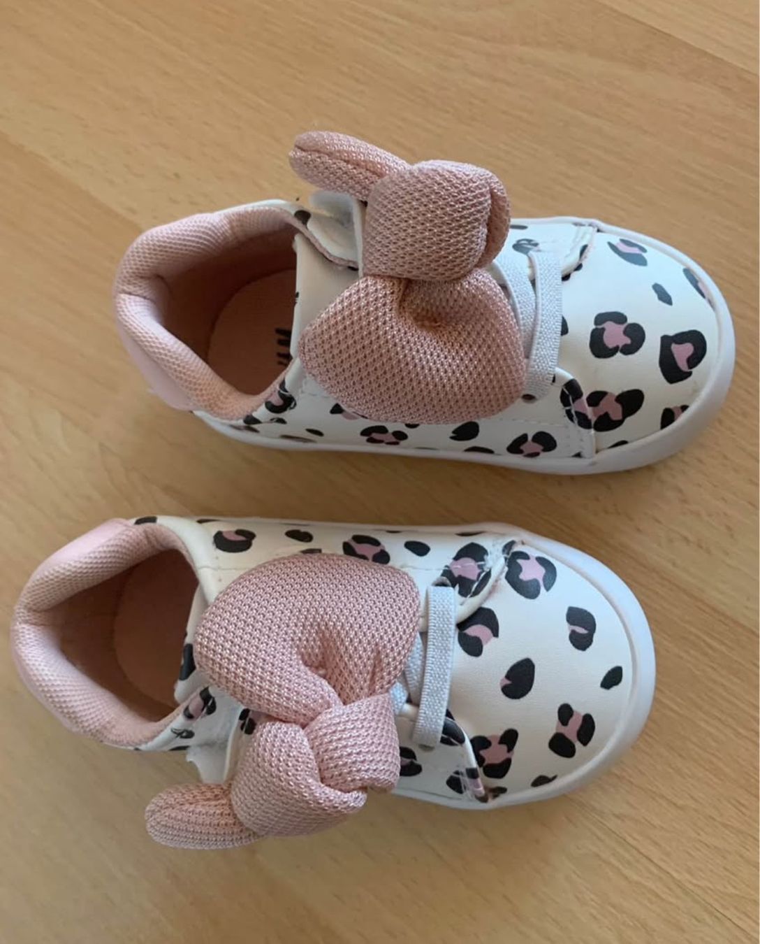 H&M Scarpe per ragazze: Kinderschuhe Mädchen NEU 22 H&M – Nuovo e nell'imballaggio originale da Bettwil venduto da Tija007