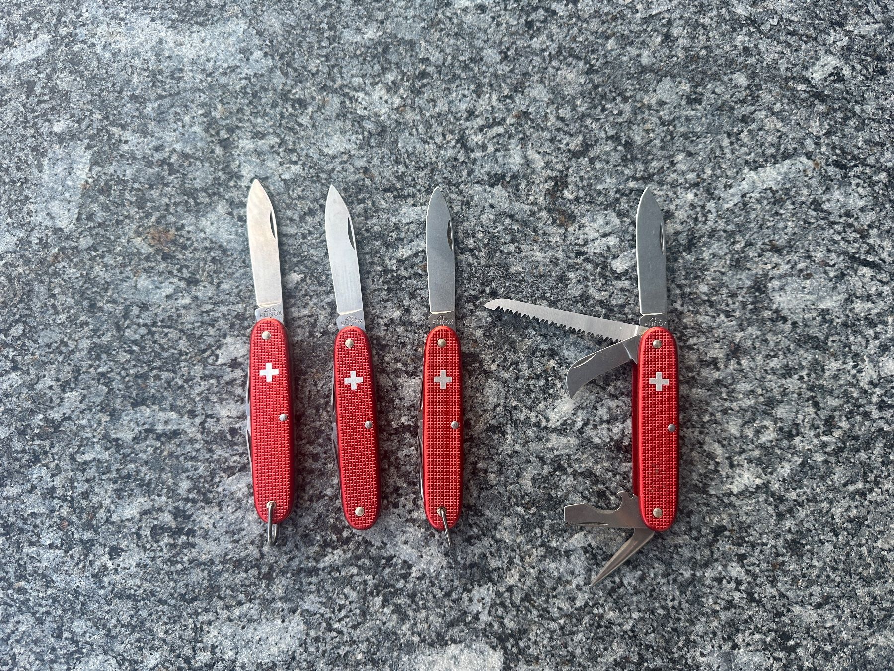 Victorinox Coltelli tascabile: 4 Victorinox Taschenmesser – Usato da Appenzell venduto da CBuerkler 2