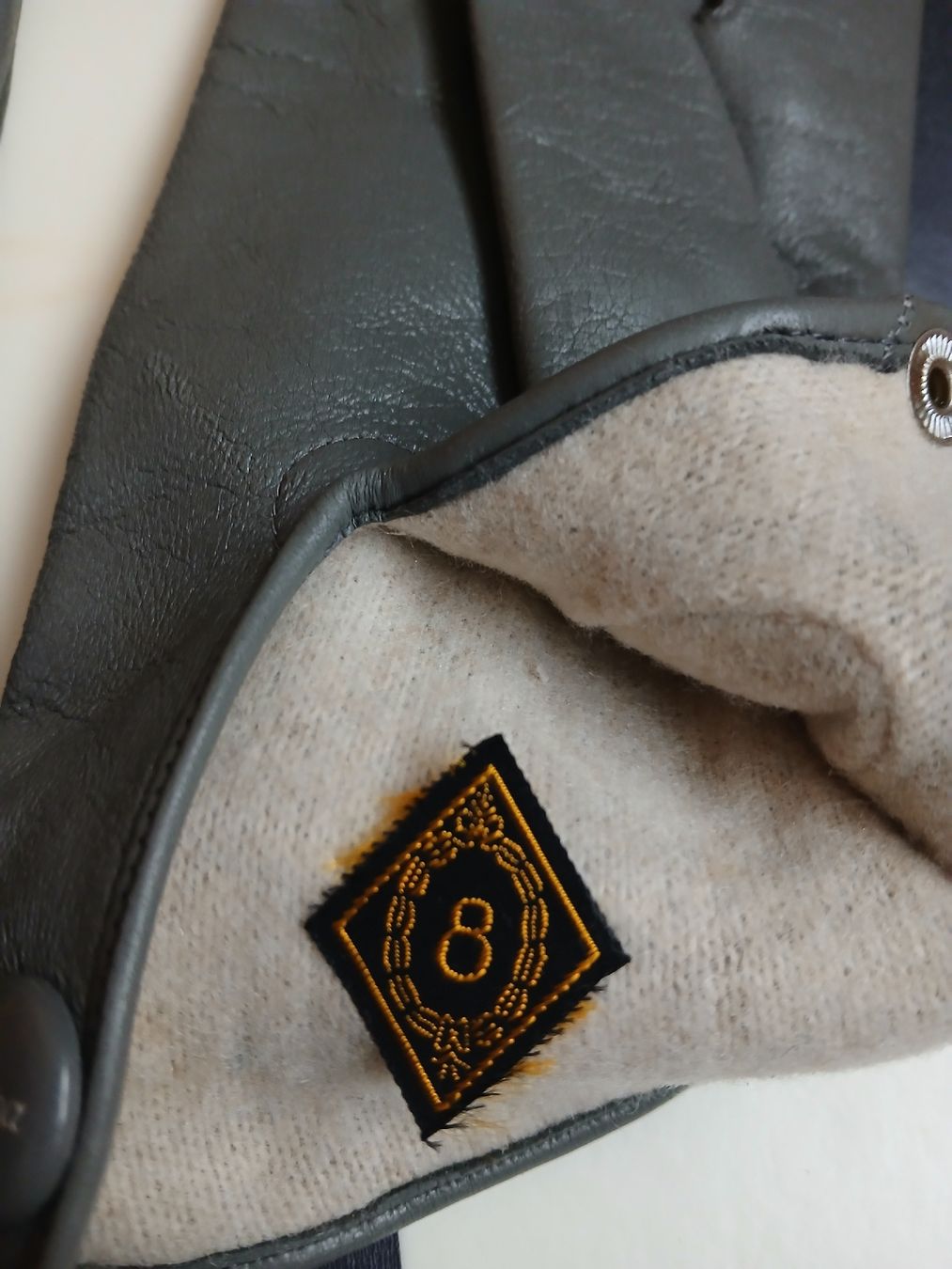 Guanti & manicotti: Nappa Lederhandschuhe, Grösse 8, Grau, Winter, Warm! – Nuovo (secondo la descrizione) da Kleindöttingen venduto da Christina22 2