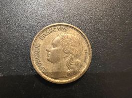 Französische Münze, 10 Francs, Jahrgang 1957