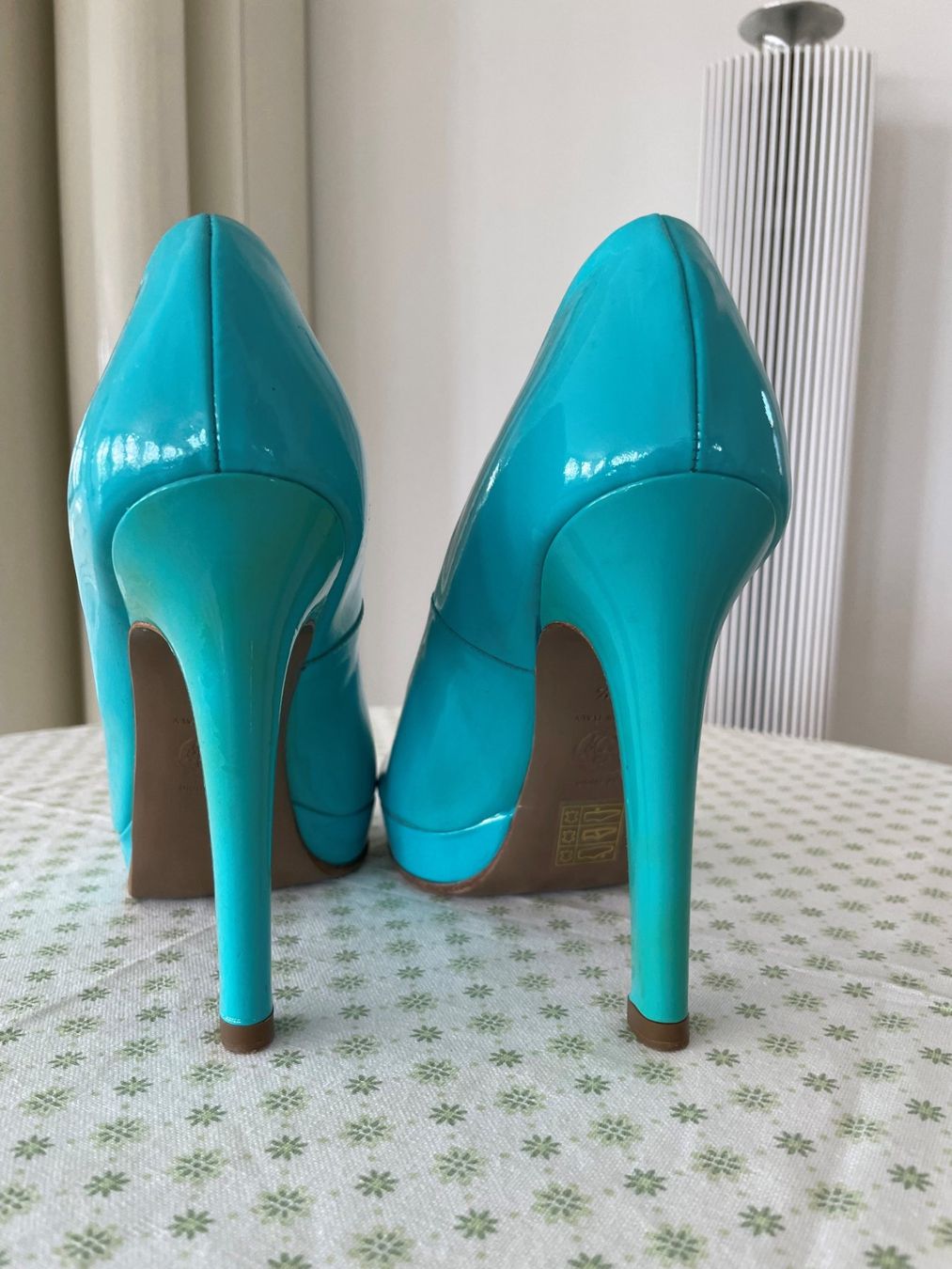 Versace Scarpe da donna: Versace High Heels, Grösse 36 1/2 – Nuovo (secondo la descrizione) da Meisterschwanden venduto da Taragoa 3