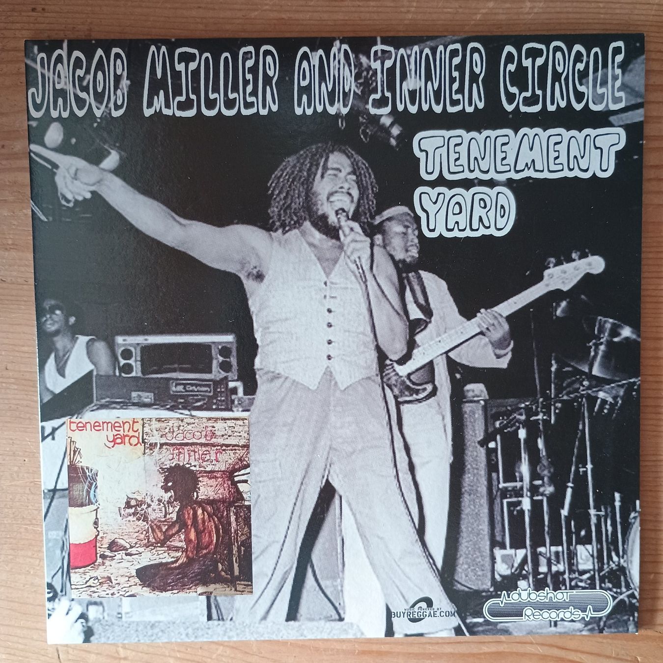 Dischi in vinile: Inner Circle Featuring Chronixx And Jacob Miller  7" – Nuovo (secondo la descrizione) da münchenstein venduto da karl_heinz_krasser 1