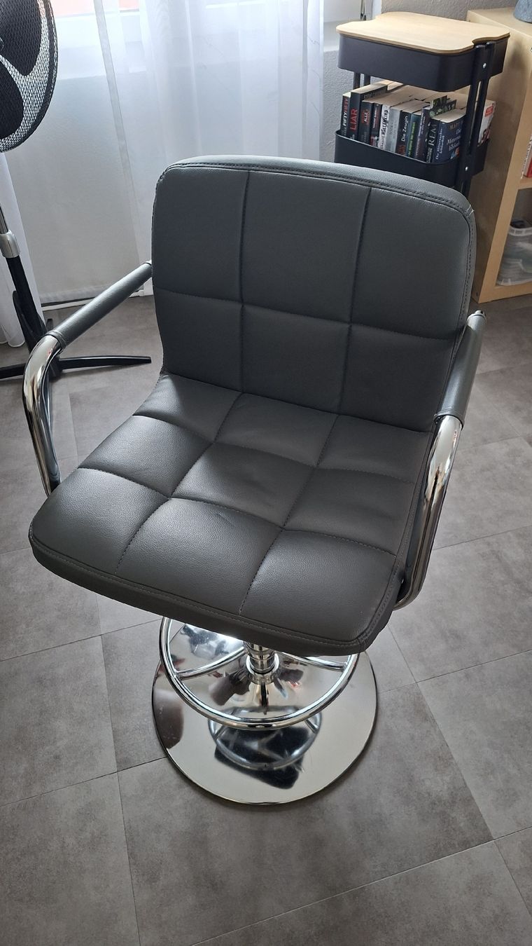Hocker: Barhocker – Gebraucht aus Kreuzlingen von mic_m695 1