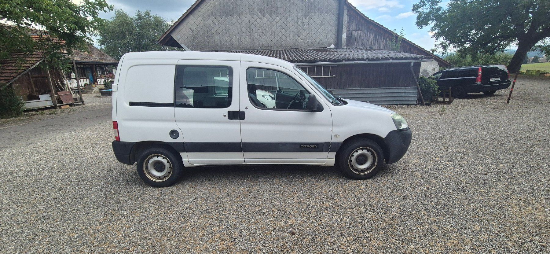 Citroën Automobili: Citreon Berlingo 1.4i – Usato da Reutlingen venduto da asm_5jzs 1
